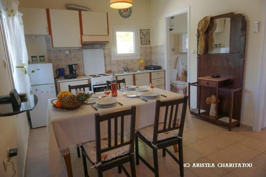 Adonino Residence-The House Of Pomegranates Λακήθρα Εξωτερικό φωτογραφία